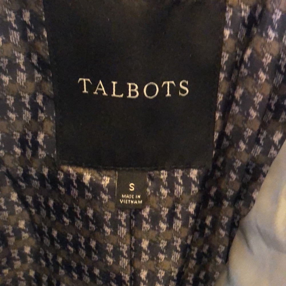 Talbots puffer jacket - Picture 2 of 3